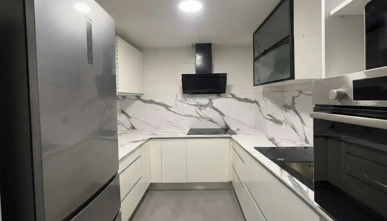 Reforma de cuina integral a Vic abans i despres (Després)